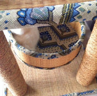 Cat Scratching Tree